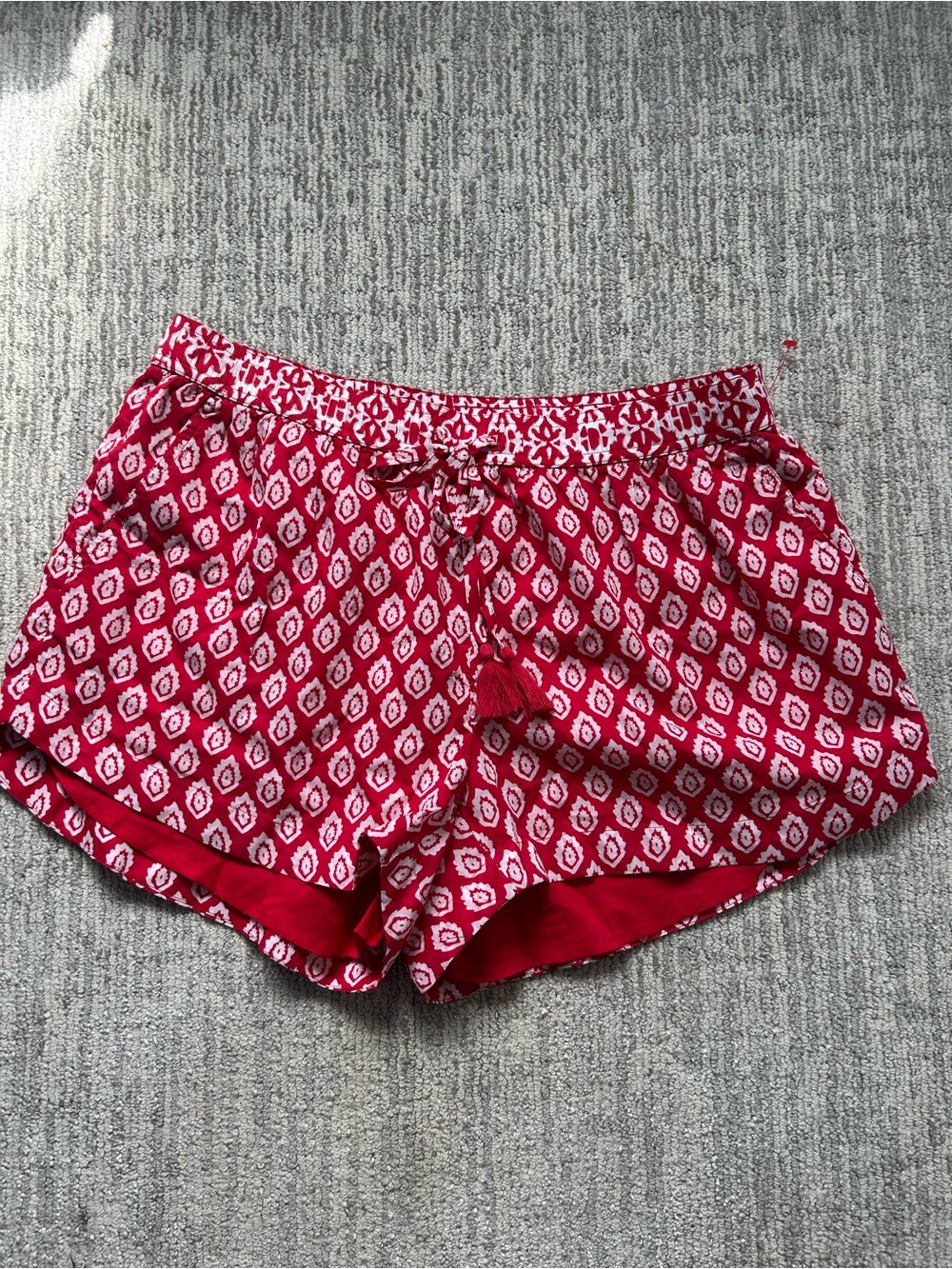 Vineyard Vines Red Printed Drawstring Short Shorts